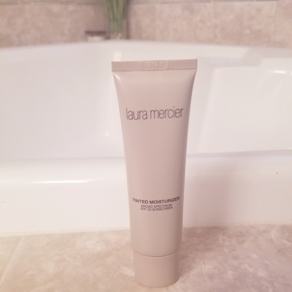 Laura Mercier Tinted Moisturizer Bisque